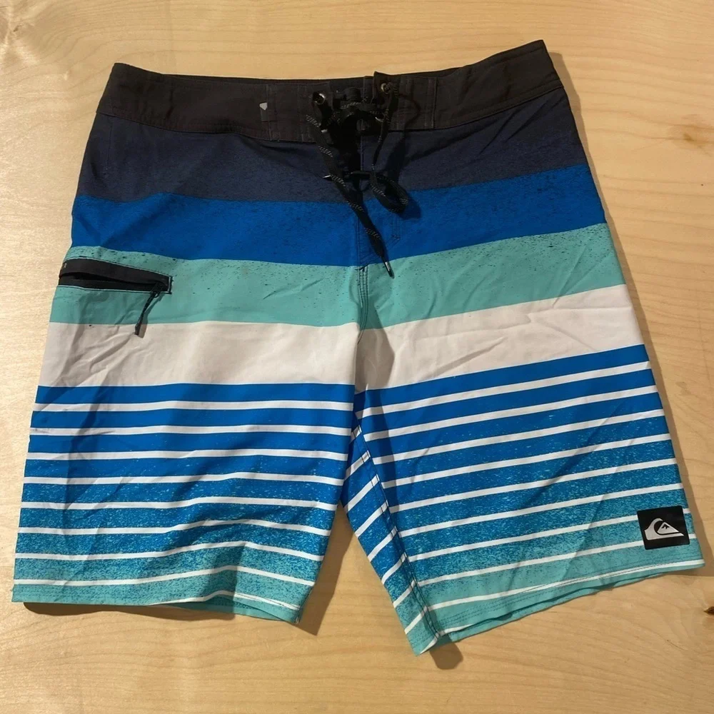 Quiksilver stylish board